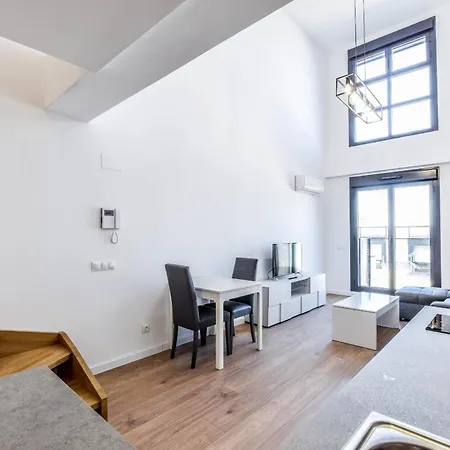 Apartamentos Reformados Con Garajes Incluido San Sebastian de los Reyes Exterior photo