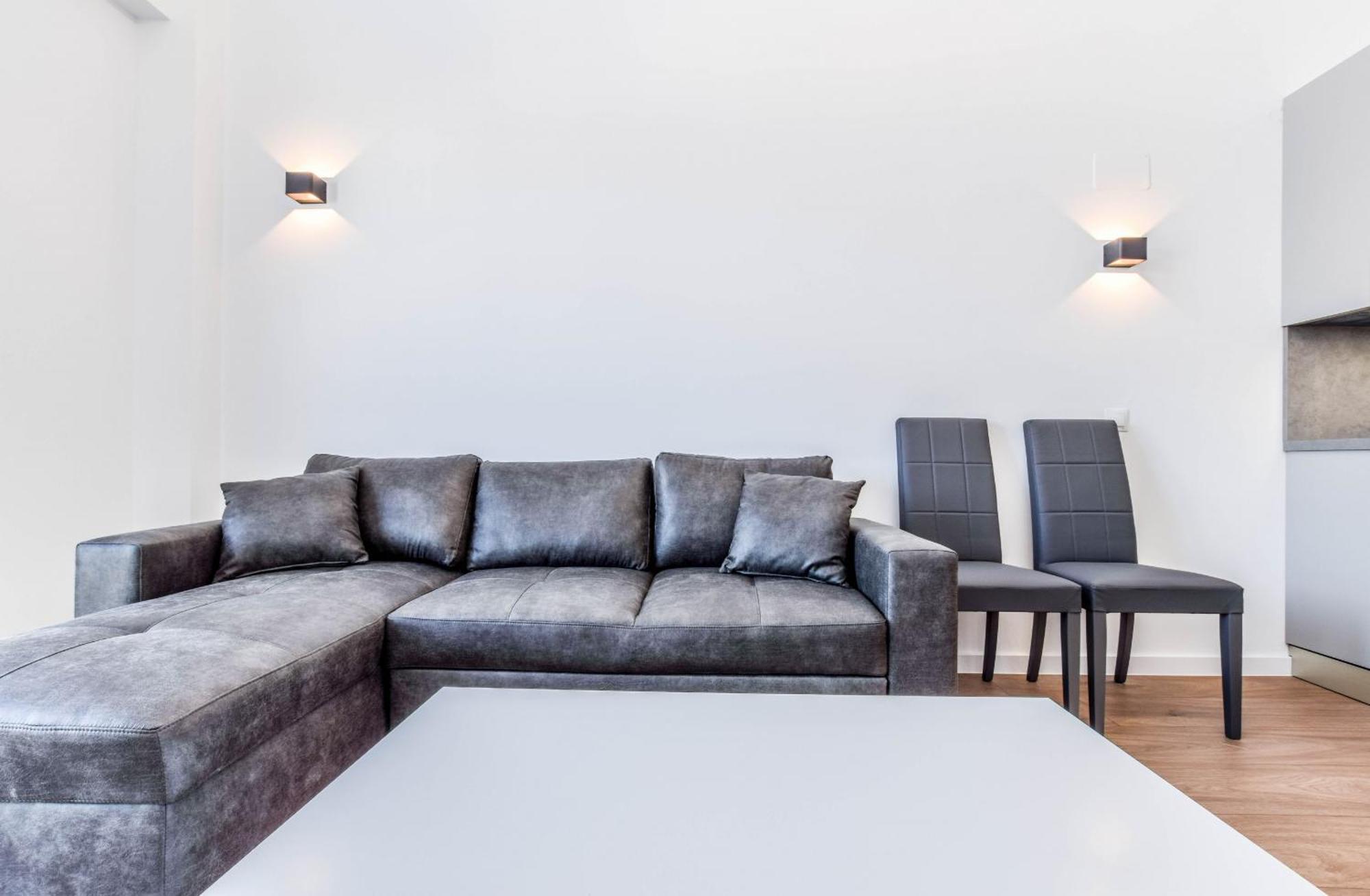 Apartment Reformados Con Garajes Incluido