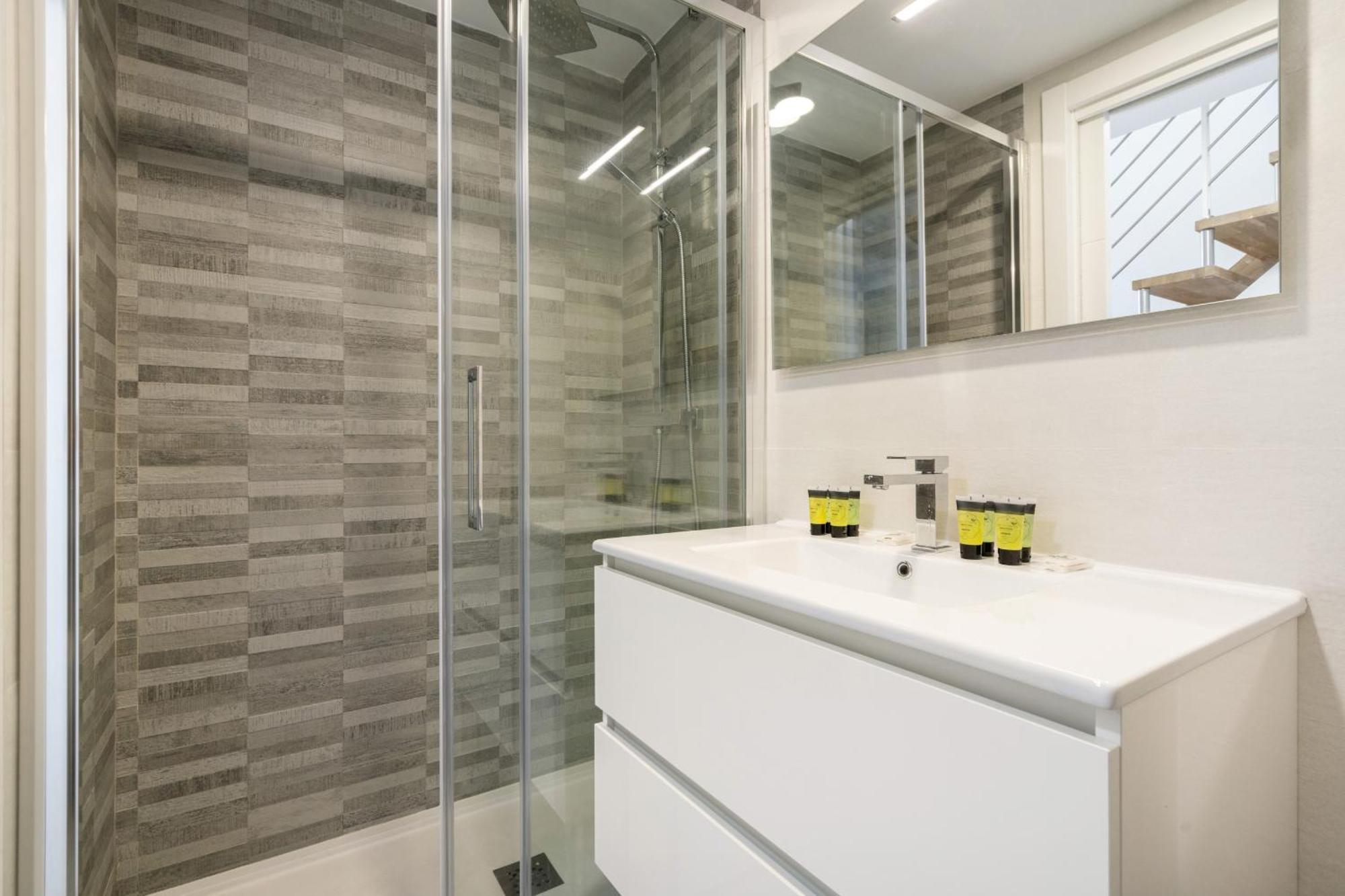 Apartment Reformados Con Garajes Incluido San Sebastian de los Reyes